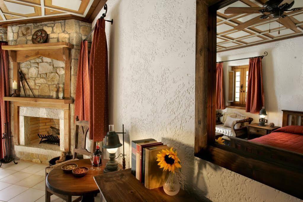Abeliona Retreat Hotel Ambeliona